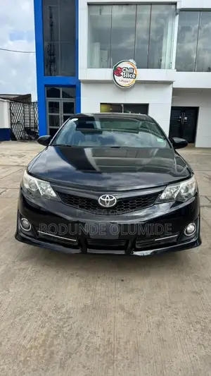 Toyota Camry 2014 Black