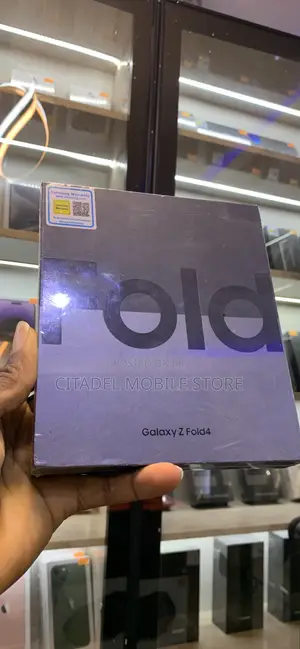 New Samsung Galaxy Z Fold4 512 GB Black