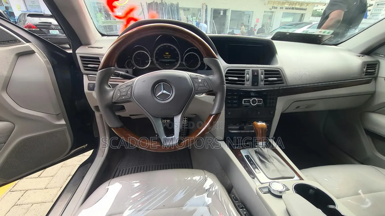 Mercedes-Benz E350 2013 Black