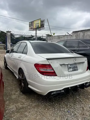 Mercedes-Benz C300 Sport 4Matic Sedan AWD (3.0L 6cyl 7A) 2012 White