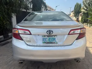 Toyota Camry 2014 Silver