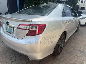 Toyota Camry 2014 Silver