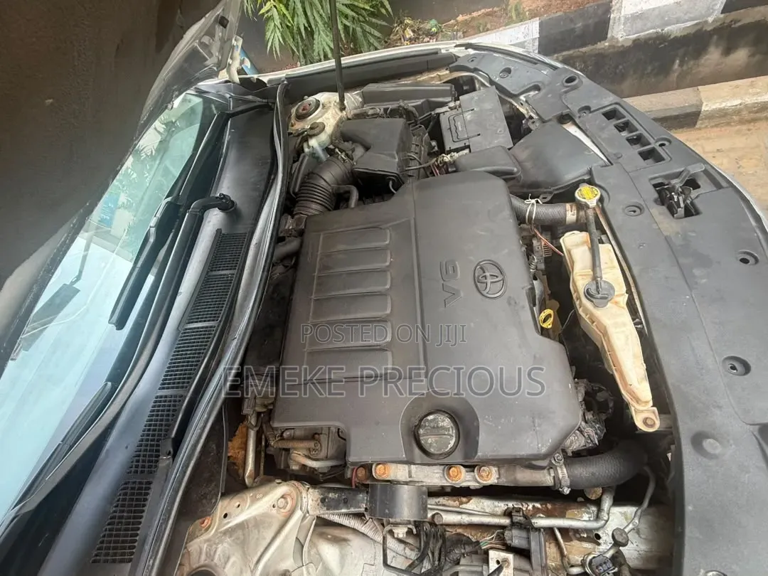 Toyota Camry 2014 Silver