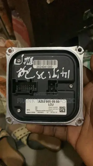 Headlight Charger or Module for Glc, Gle, Glk, C300, E300, Gla & Cla