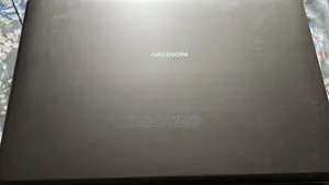 Laptop Medion Akoya P6677 4GB Intel Core i3 HDD+SSD 512GB