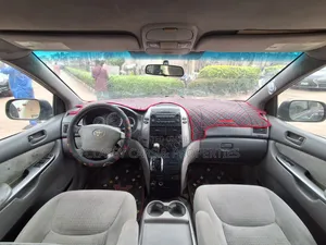 Toyota Sienna 2006 Gray