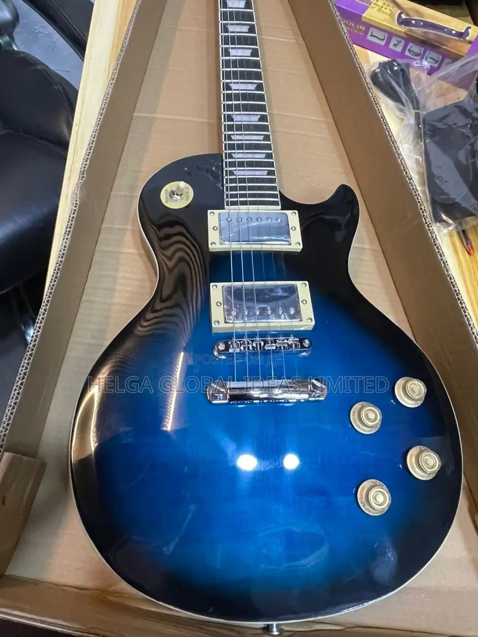 Martin Les Paul Guitar