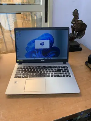 Laptop Acer Aspire 5 8GB Intel Core i5 HDD 1T