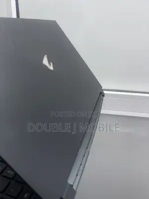 Laptop Gigabyte AORUS 15P 16GB Intel Core i7 SSD 1T
