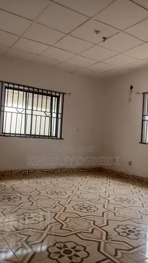 3bdrm Bungalow in Awoyaya for rent