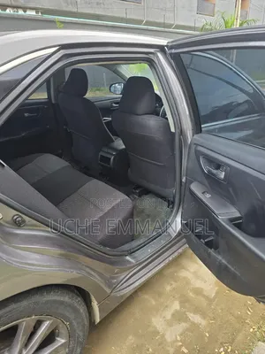 Toyota Camry 2017