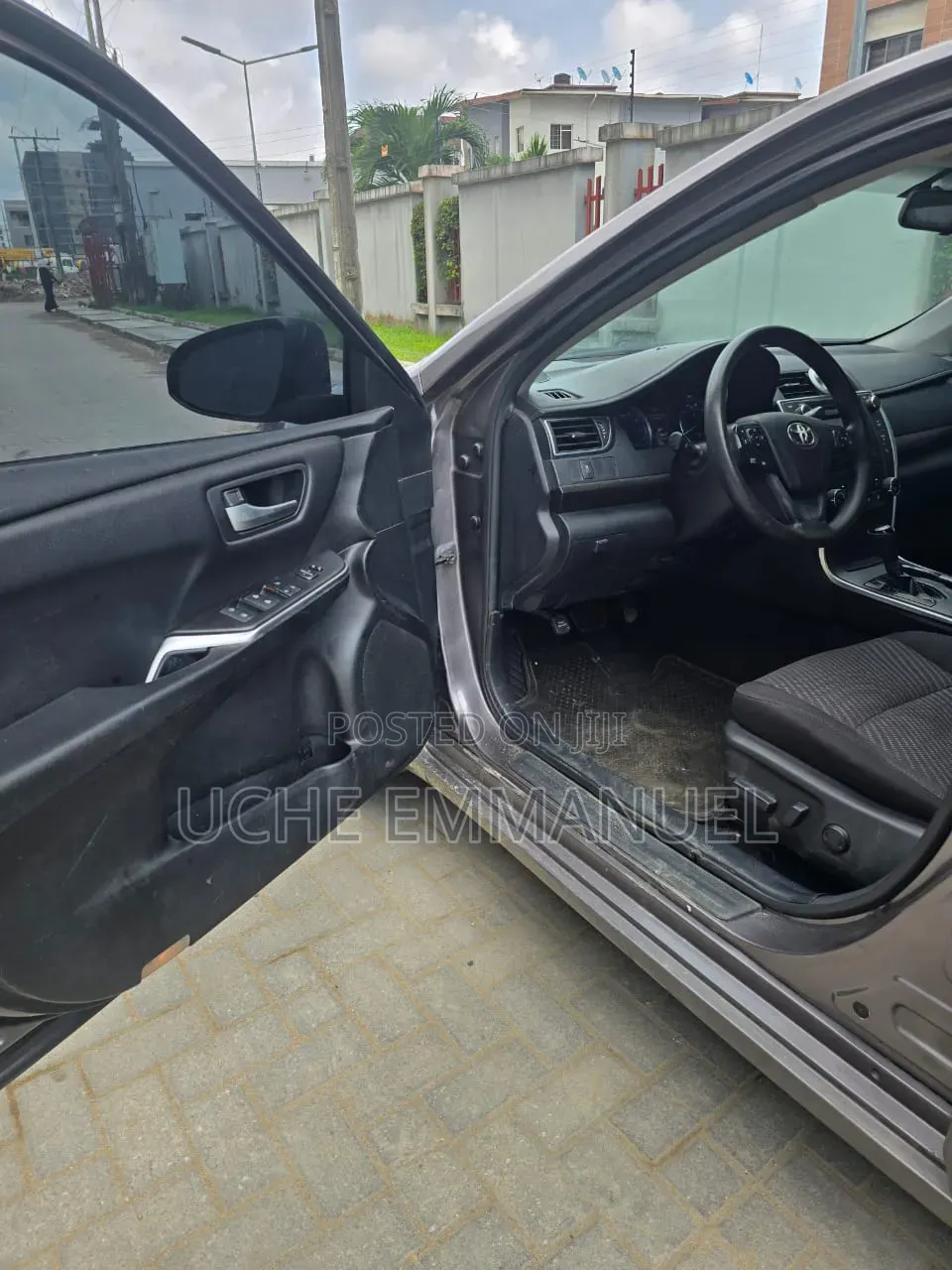 Toyota Camry 2017