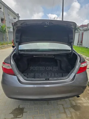 Toyota Camry 2017