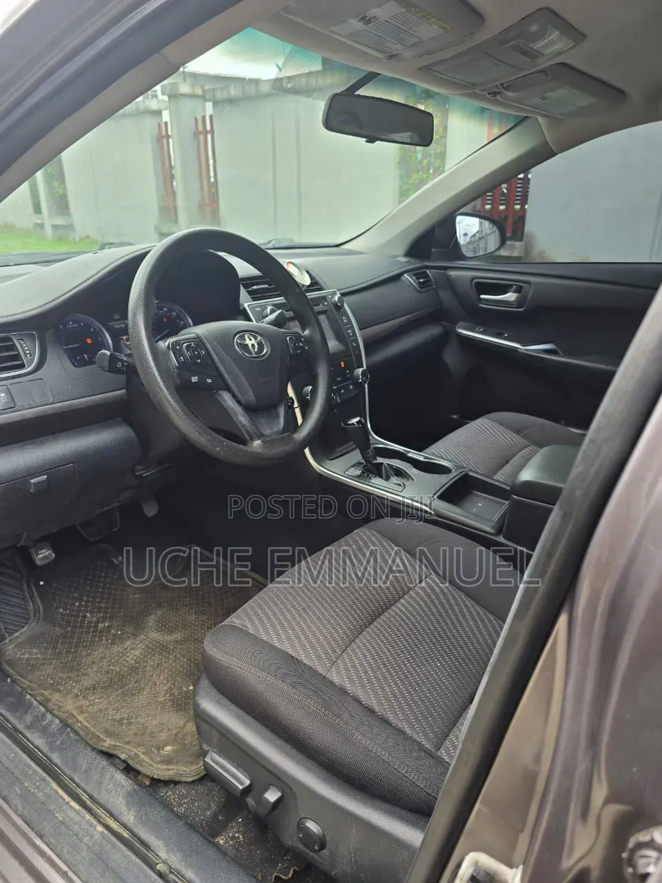 Toyota Camry 2017