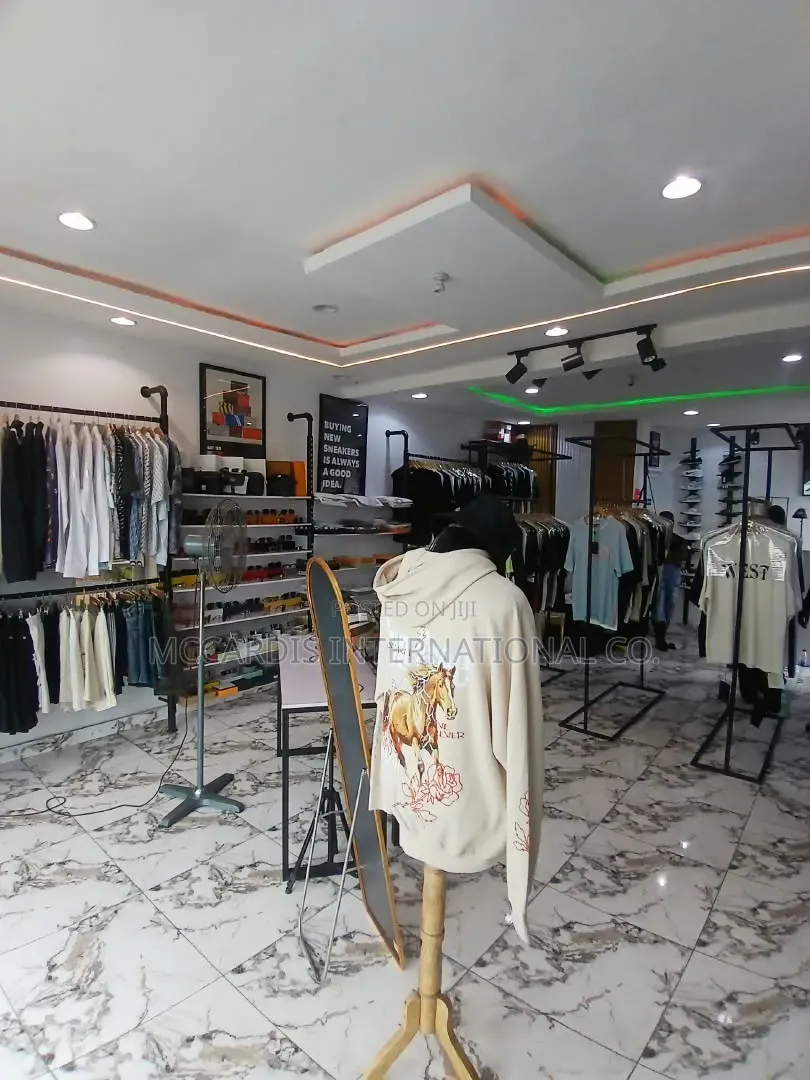 Big Boutique