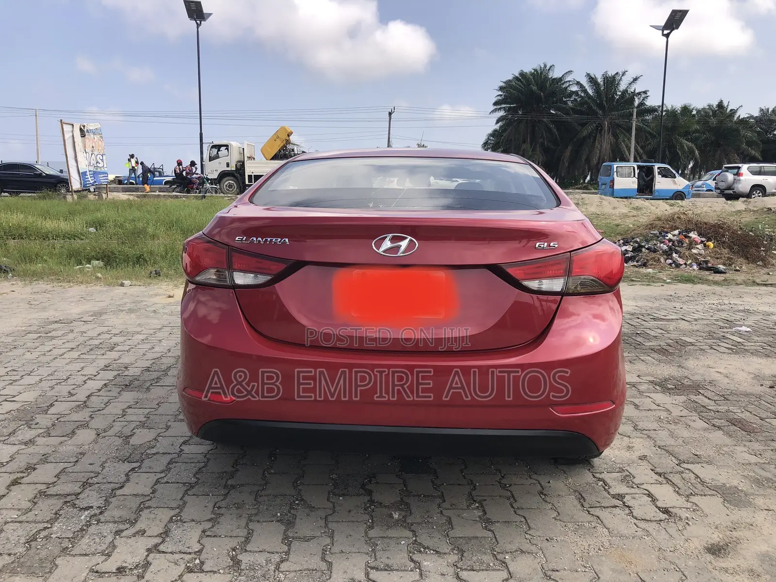 Hyundai Elantra 2015 Red