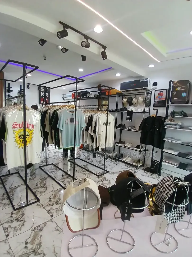 Big Boutique