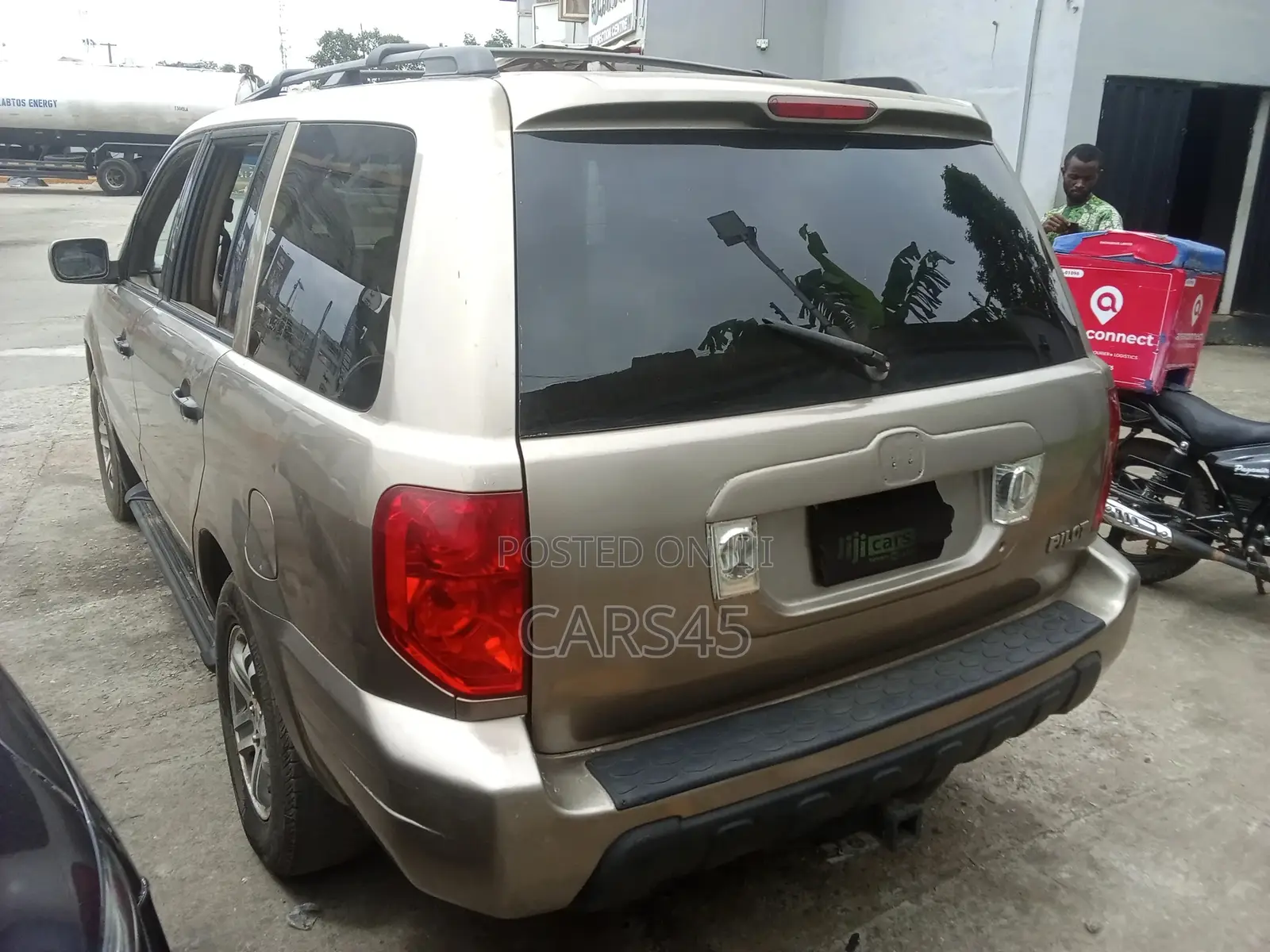 Honda Pilot 2003 Gold