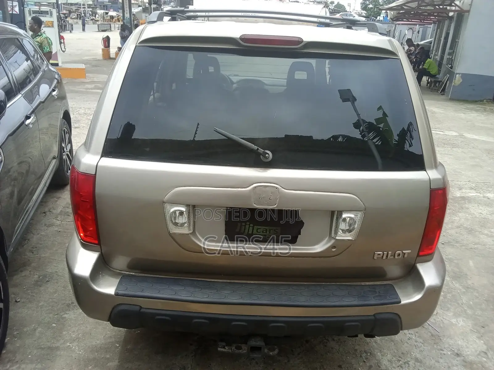 Honda Pilot 2003 Gold