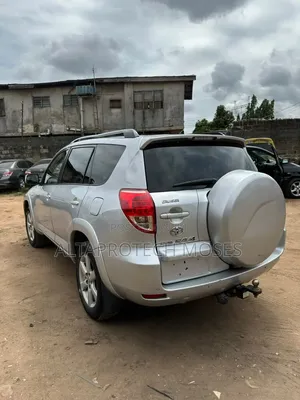 Toyota RAV4 2.0 VVT-i 2008 Silver