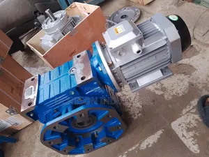 Worm Gearmotor Rv130 Ratio 30-1 With Electric Motor 4hp