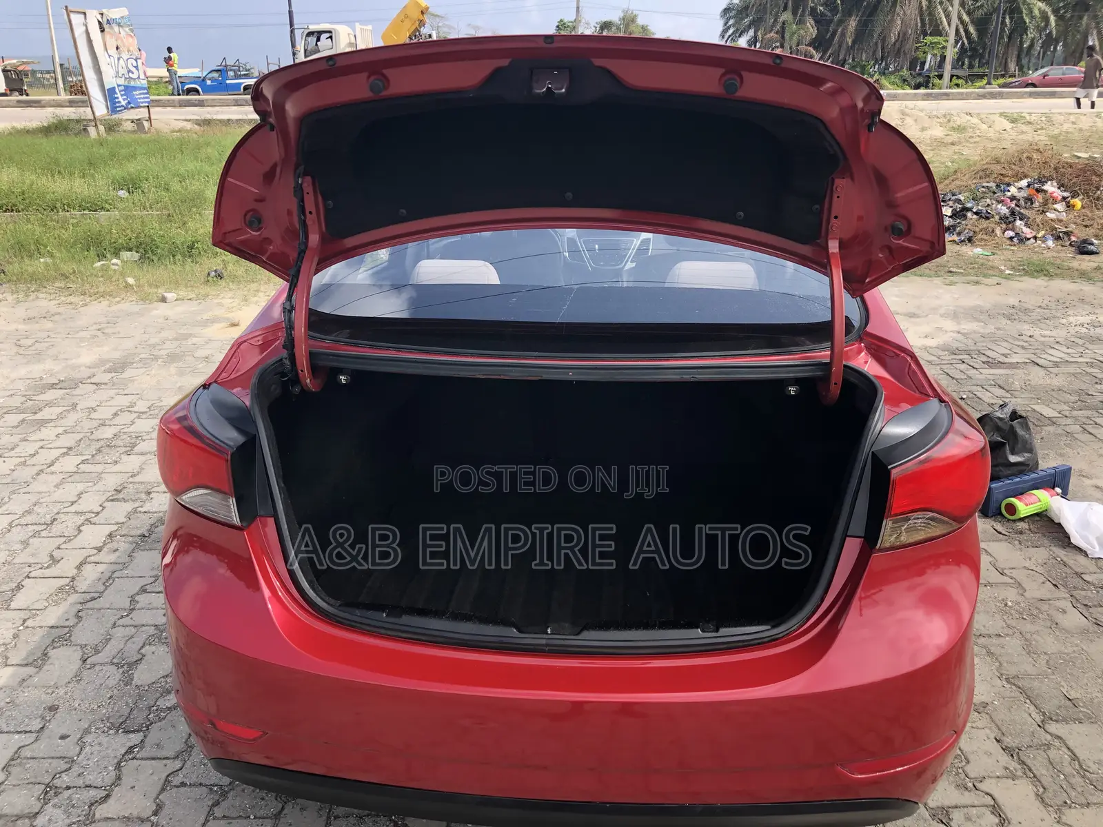 Hyundai Elantra 2015 Red