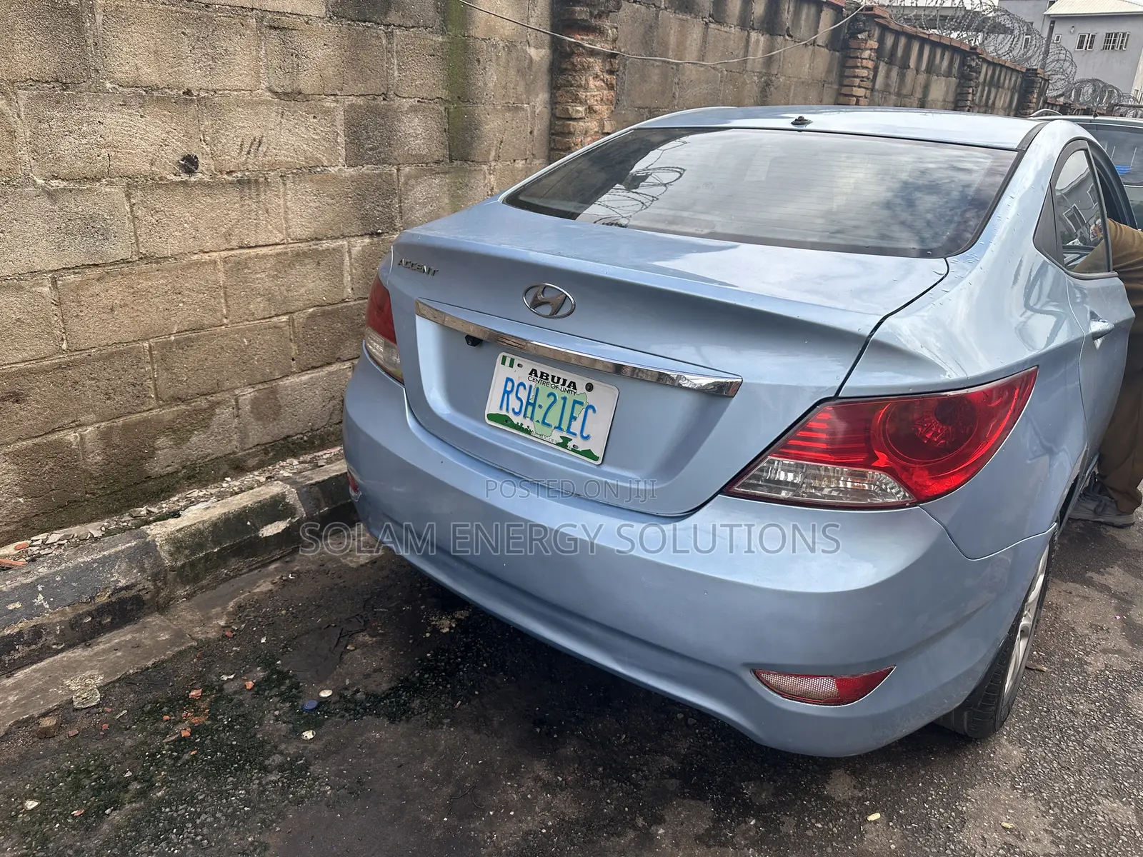 Hyundai Accent 2012 Blue