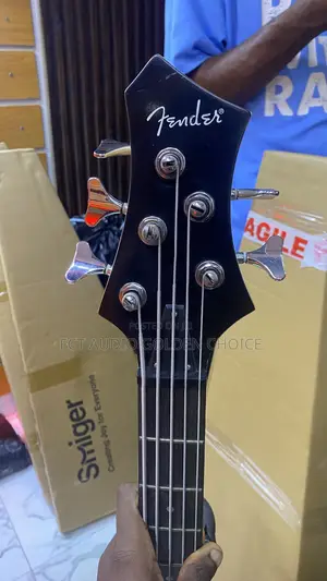 Fender Active Bass Guitar 5strings