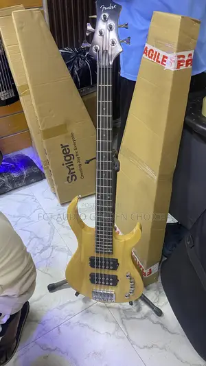 Fender Active Bass Guitar 5strings