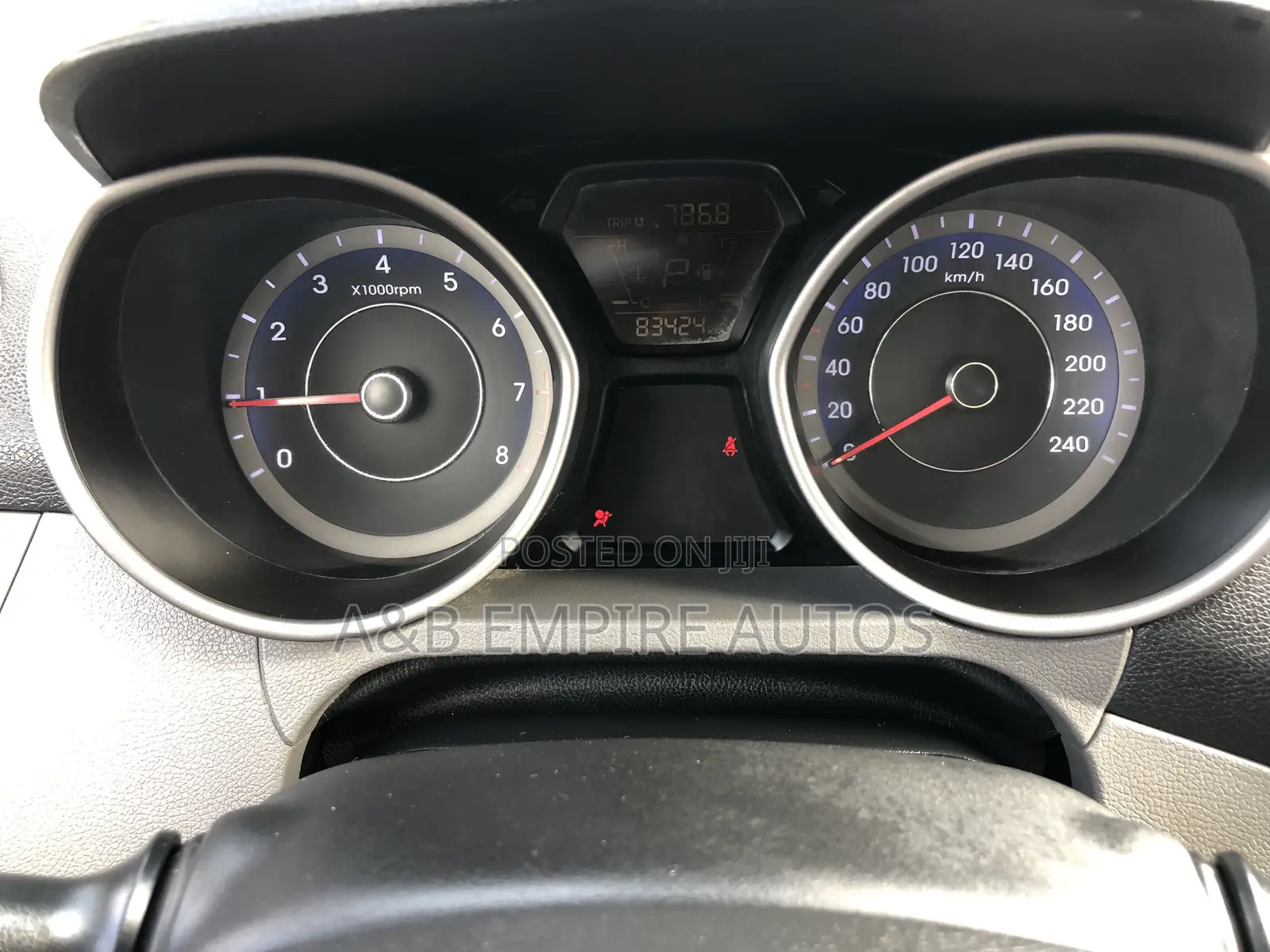Hyundai Elantra 2015 Red