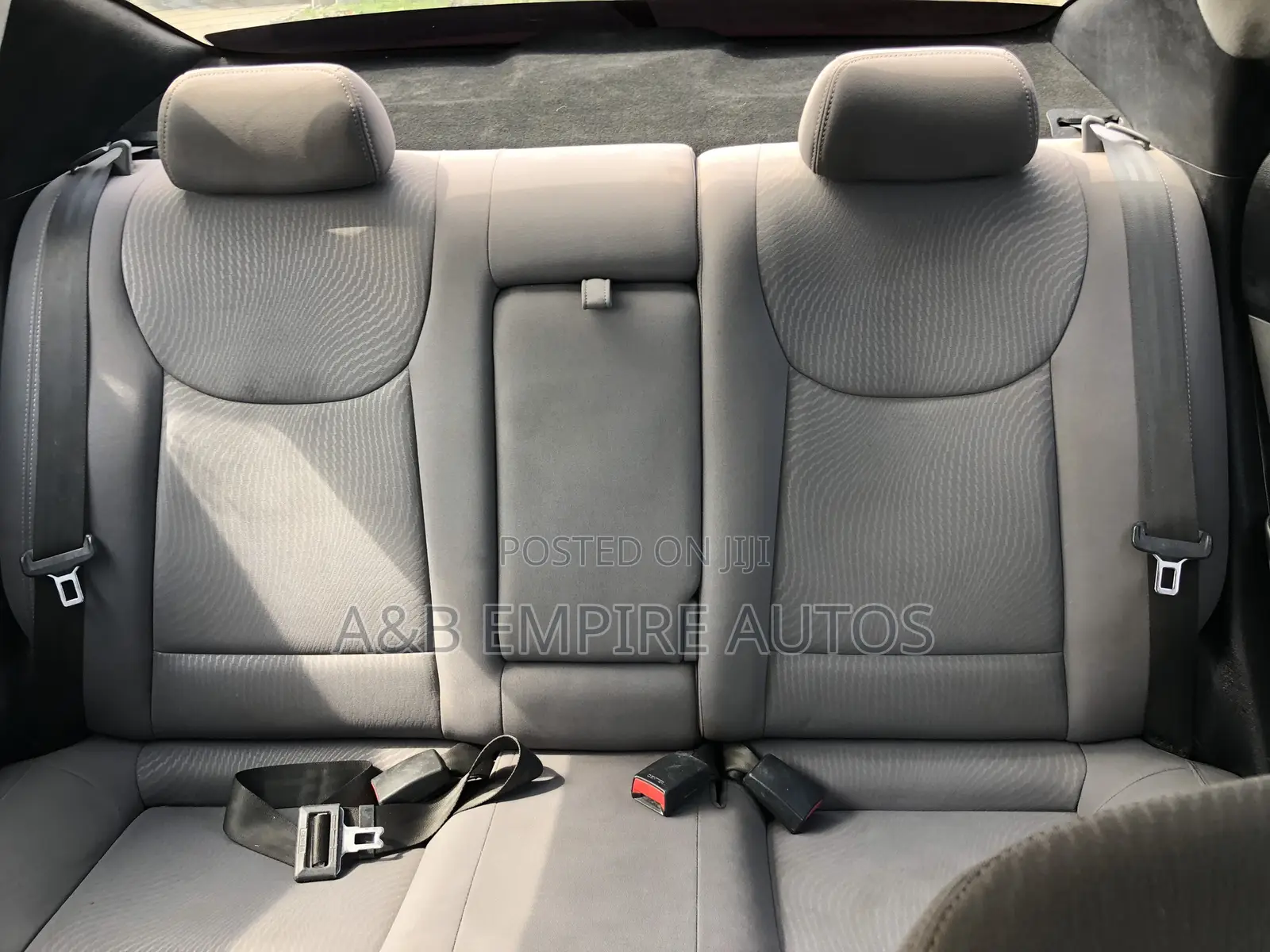 Hyundai Elantra 2015 Red
