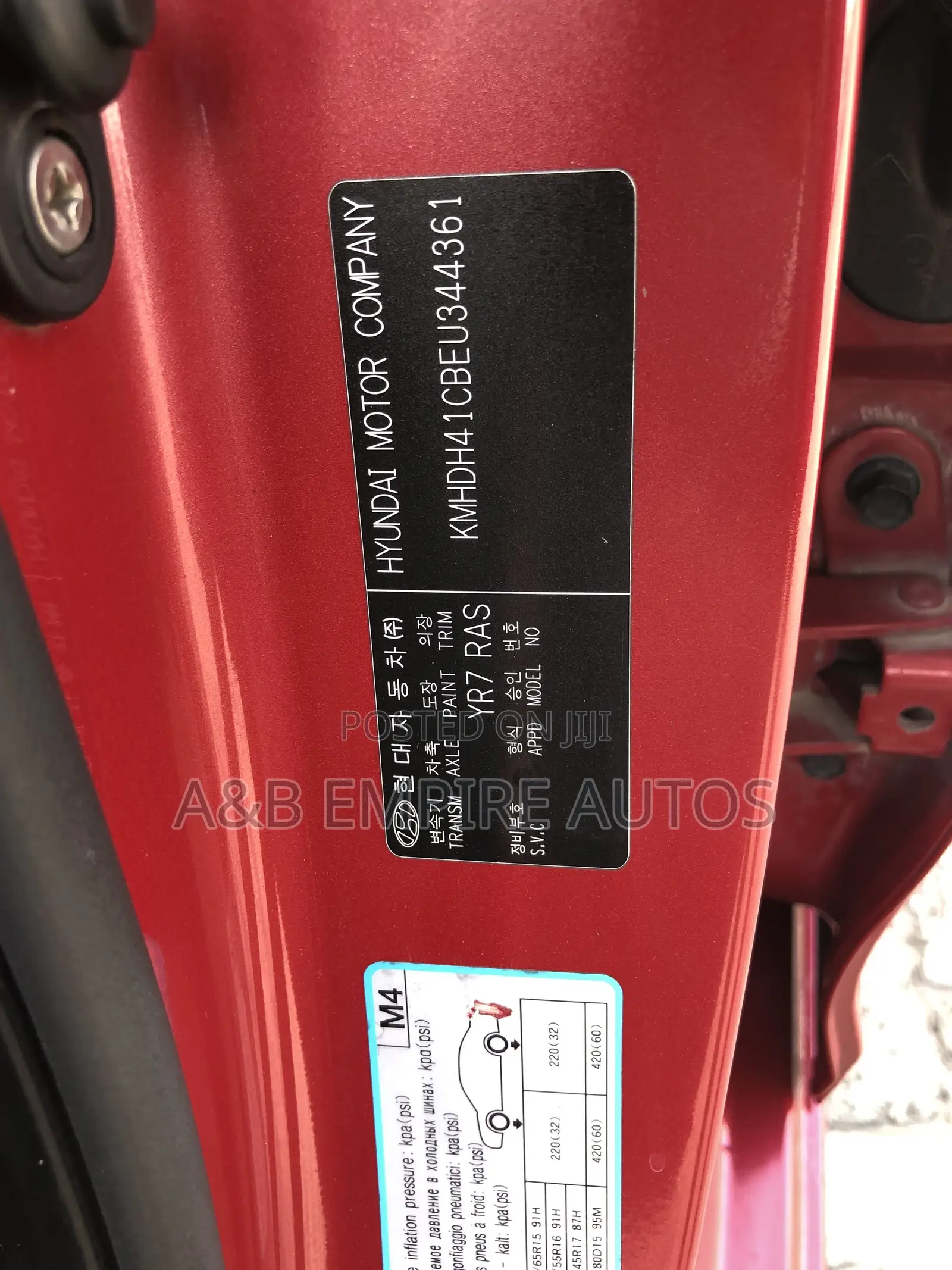Hyundai Elantra 2015 Red