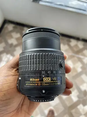 Nikon 18-55mm Lens