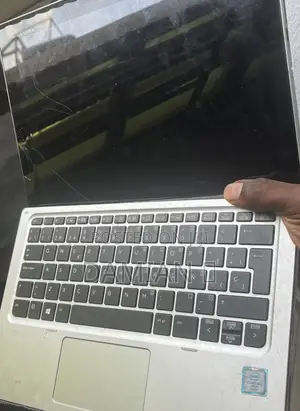 Laptop HP Elite X2 1012 G2 8GB Intel Core i5 HDD+SSD 256GB