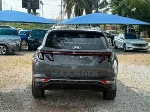 Hyundai Tucson 2024 Gray