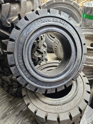 2.50-15 Forklift Tyre