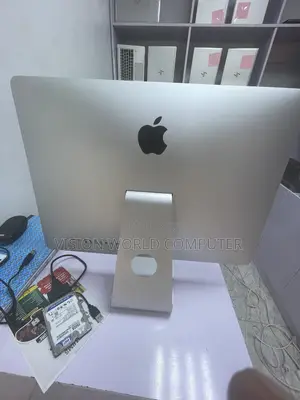 Desktop Computer Apple iMac 8GB Intel Core i5 HDD 1T