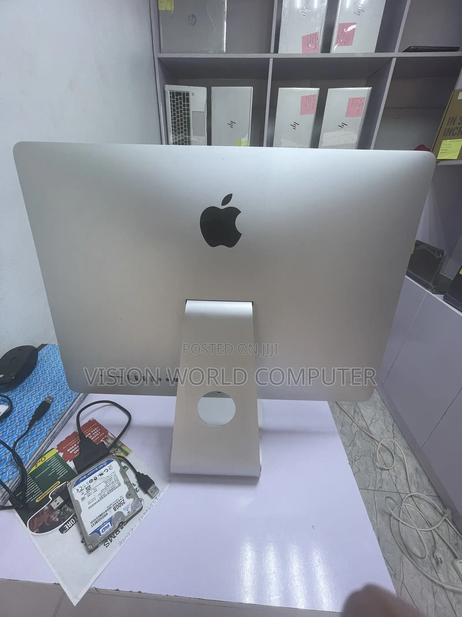 Desktop Computer Apple iMac 8GB Intel Core i5 HDD 1T