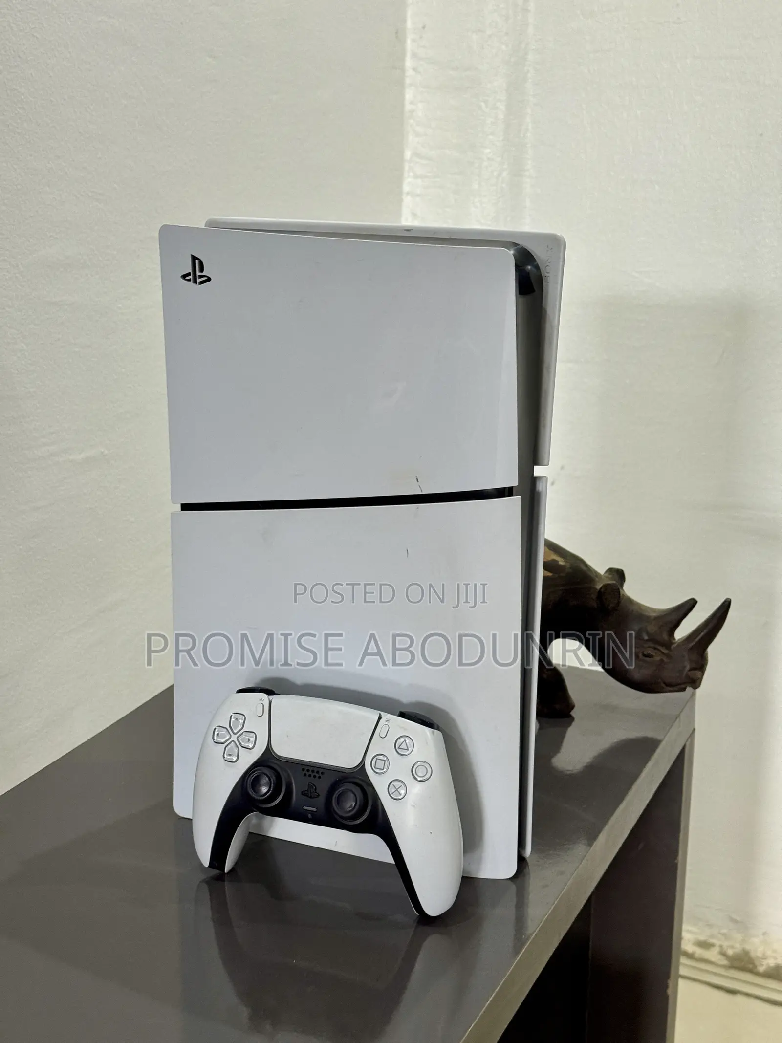 PS5 Slim + Games