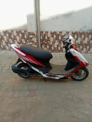 Kymco 2018 White