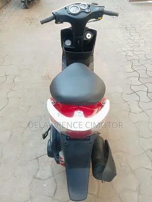 Kymco 2018 White