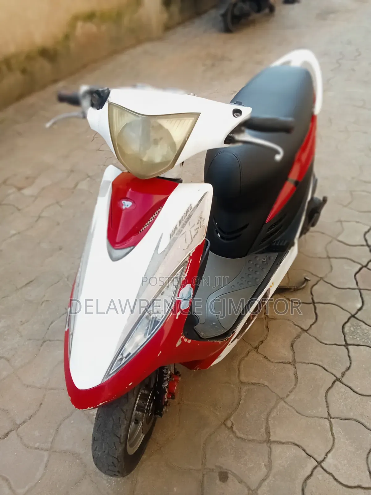 Kymco 2018 White