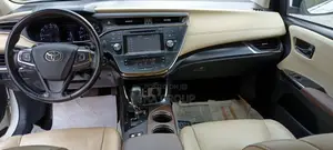Toyota Avalon 2016 White