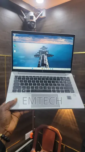 Laptop HP EliteBook 830 G7 16GB Intel Core i7 SSD 512GB