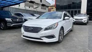 Hyundai Sonata Limited Sedan FWD (2.4L 4cyl 6A) 2016 White