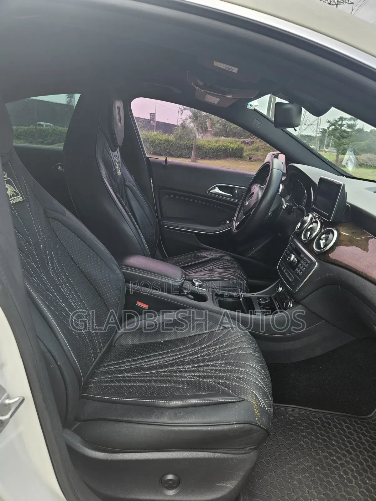 Mercedes-Benz CLA-Class 2014 White