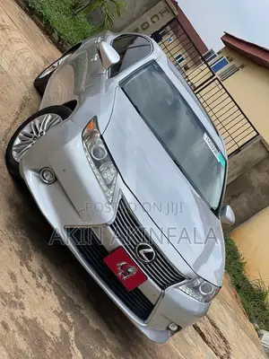 Lexus ES 2015 Silver
