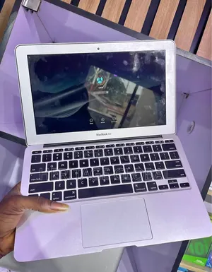 Laptop Apple MacBook Air 2015 4GB Intel Core i5 SSD 128GB