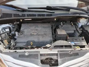 Toyota Sienna Limited FWD 7-Passenger 2013 Silver