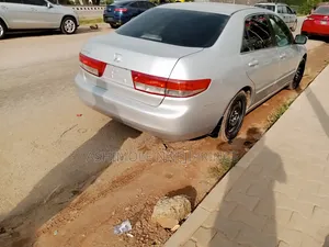 Honda Accord Automatic 2004 Silver